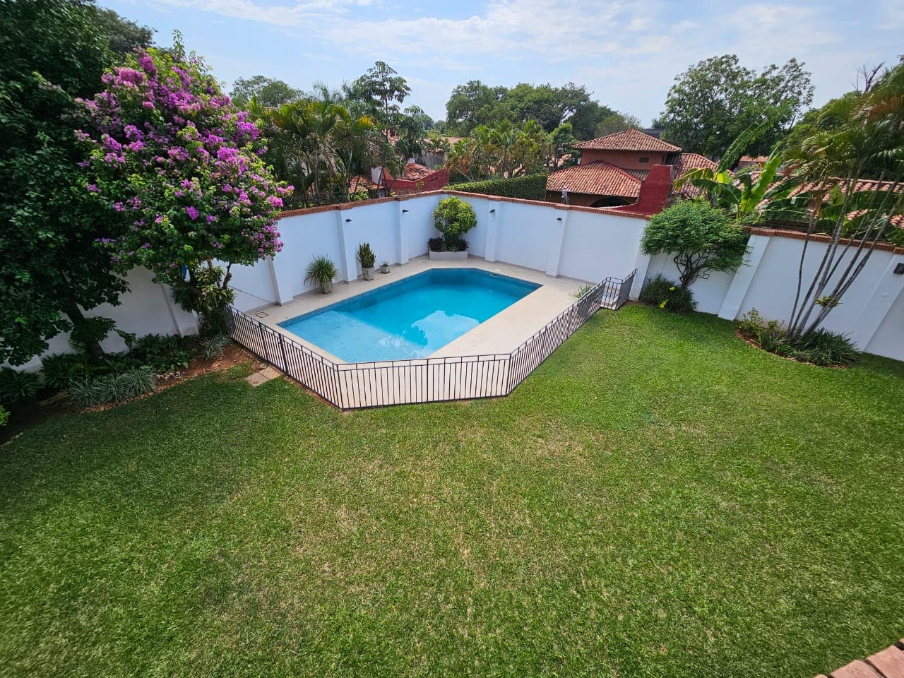 VENDO RESIDENCIA DE 1.138 M2 EN CULDESAC BARRIO SAN CRISTOBAL – 2