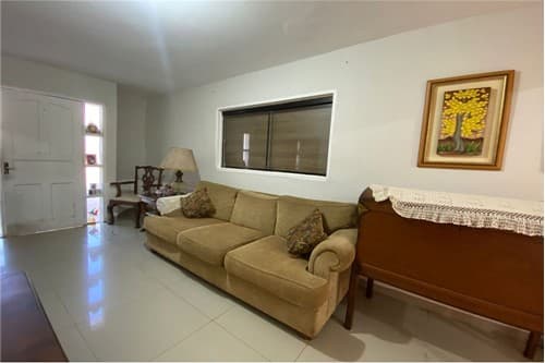 Casa-Alquiler-Enciso Velloso, Ycuá Satí, Asunción – 2