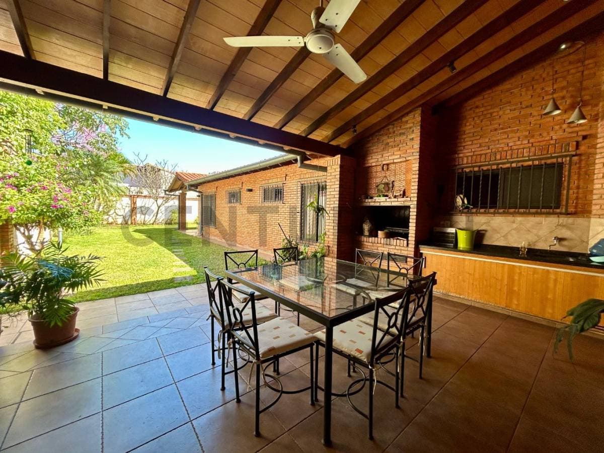 Alquiler de Casa en Herrera, Asunción – 2