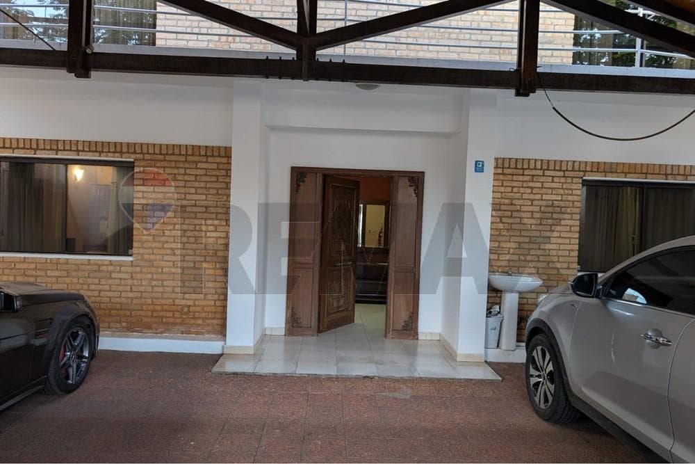 Residencia EN ALQUILER Zona Laguna Grande,(San Lo) – 3