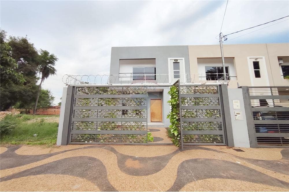 VENDO DUPLEX EN VILLA ELISA ZONA MUNICIPALIDAD
