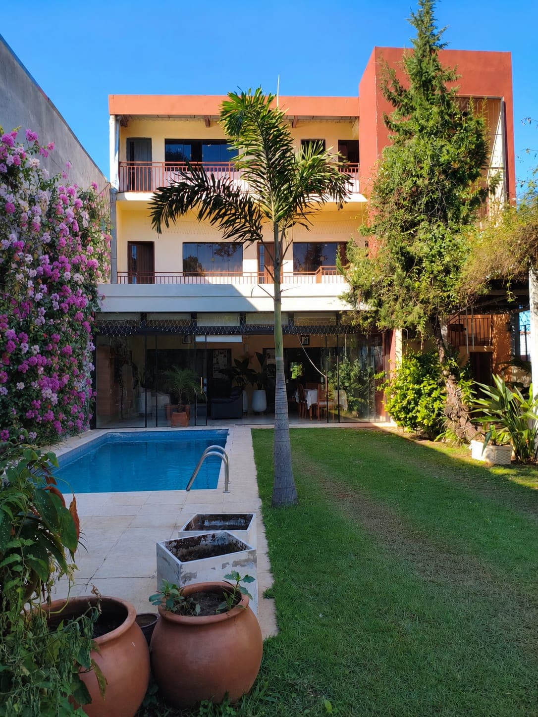 Edificio u Hotel en Asunción, Paraguay – 2