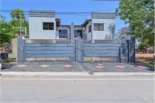 Dúplex-Venta-Antillas, Santo Domingo, Lambaré, Central