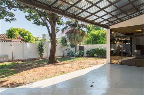 Vendo Hermosa Casa de 5 habitaciones en Asunción Bº Herrera – 3