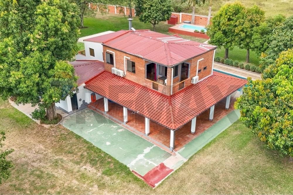 Propiedad Exclusiva de 2 Hectáreas en Villeta – 2
