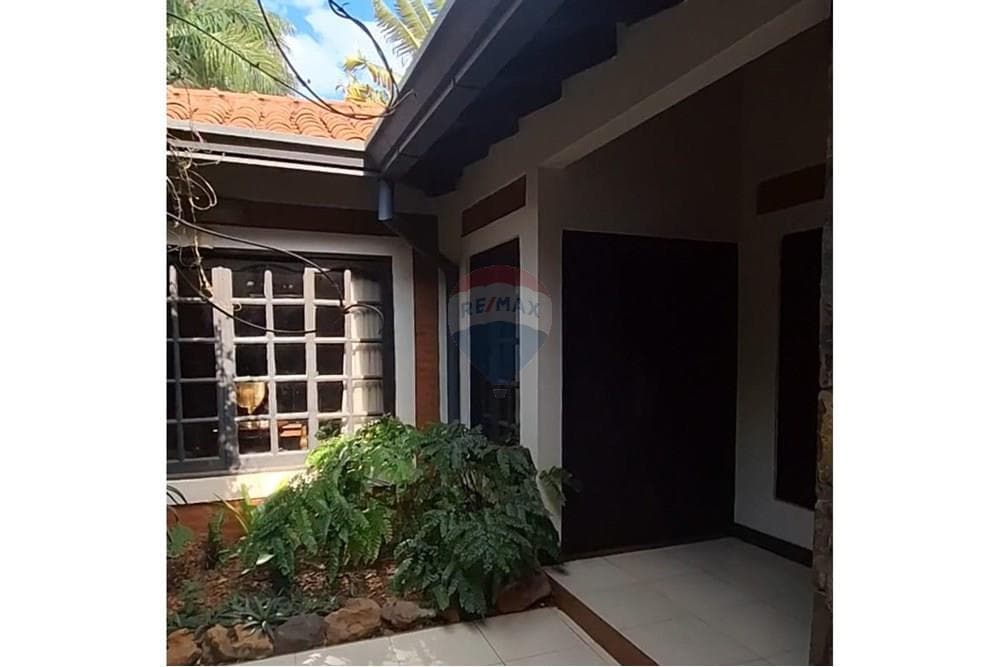Casa - Alquiler - Encarnación, Paraguay – 3