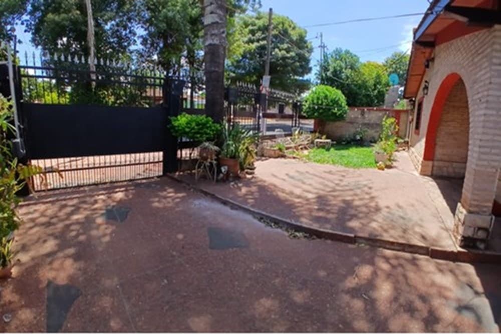 VENDO CASA EN ÑEMBY ZONA PA'I ÑU – 3