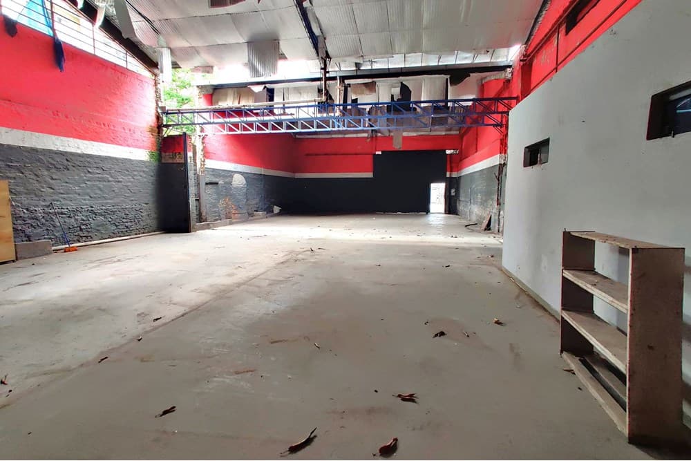Alquiler - Depósito 420 m2 - Barrio Herrera, Asunción.