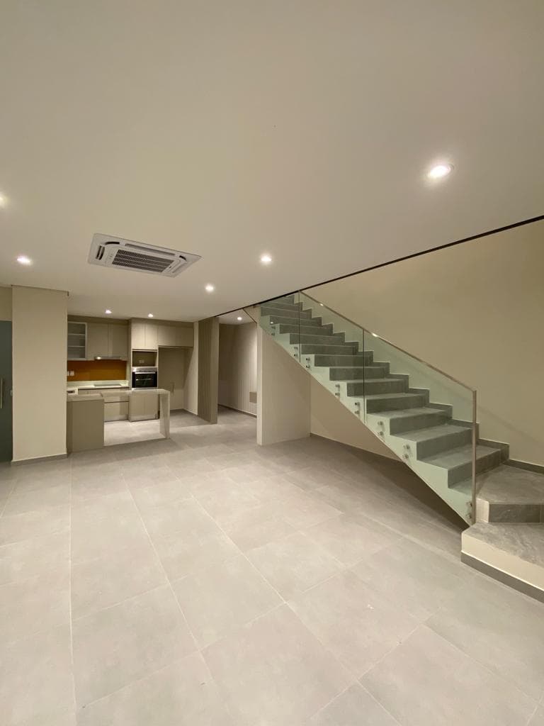 Alquilo Hermoso Duplex con Piscina en Ycua Sati – 2