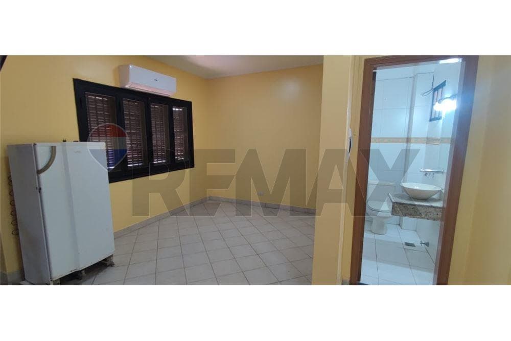 DUPLEX EN ALQUILER - REPUBLICANO – 2