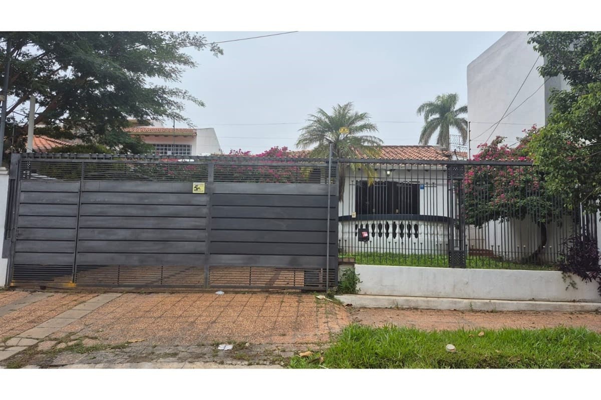 Alquilo Casa En Zona Kennedy, Lambaré – 2