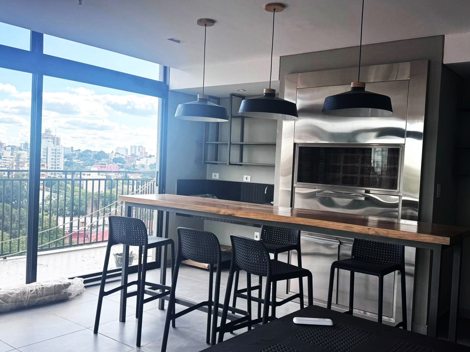 ALQUILO DPTO. WASHINGTON PARK – BARRIO LAS MERCEDES – 3