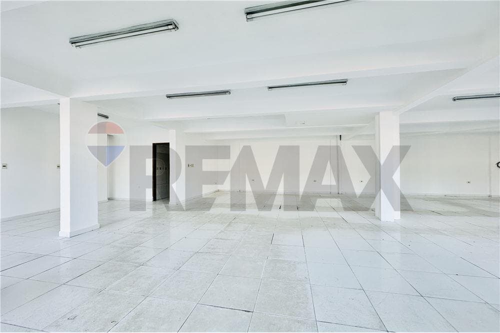 Local Comercial - Alquiler - San Lorenzo, Paraguay – 3