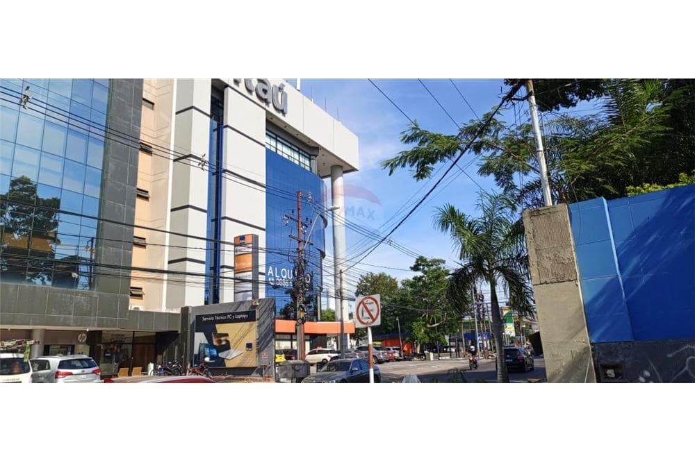 VENDO TERRENO SOBRE AVENIDA ESPAÑA CASI BRASILIA – 3