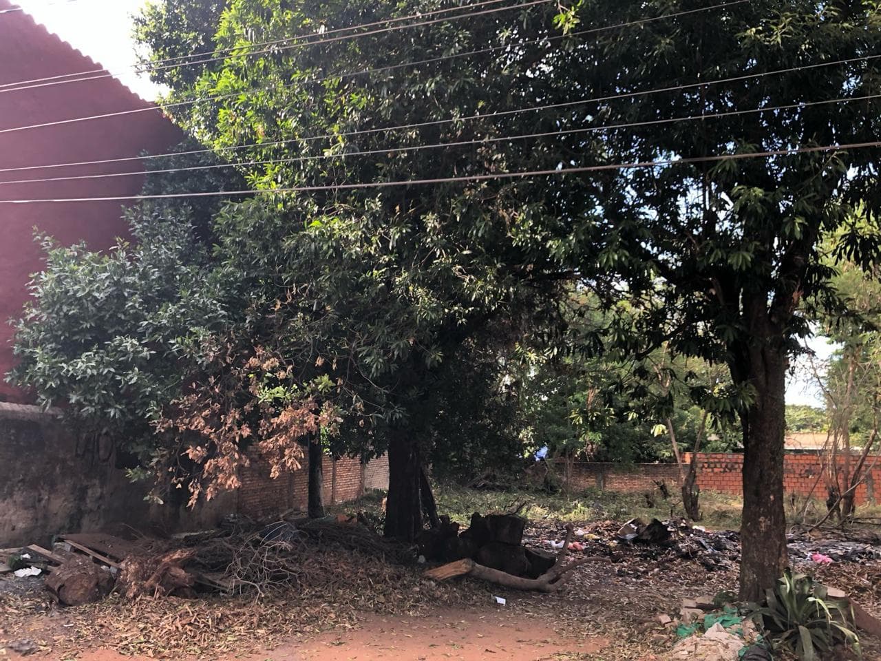 TERRENO EN LUQUE PRIMER BARRIO