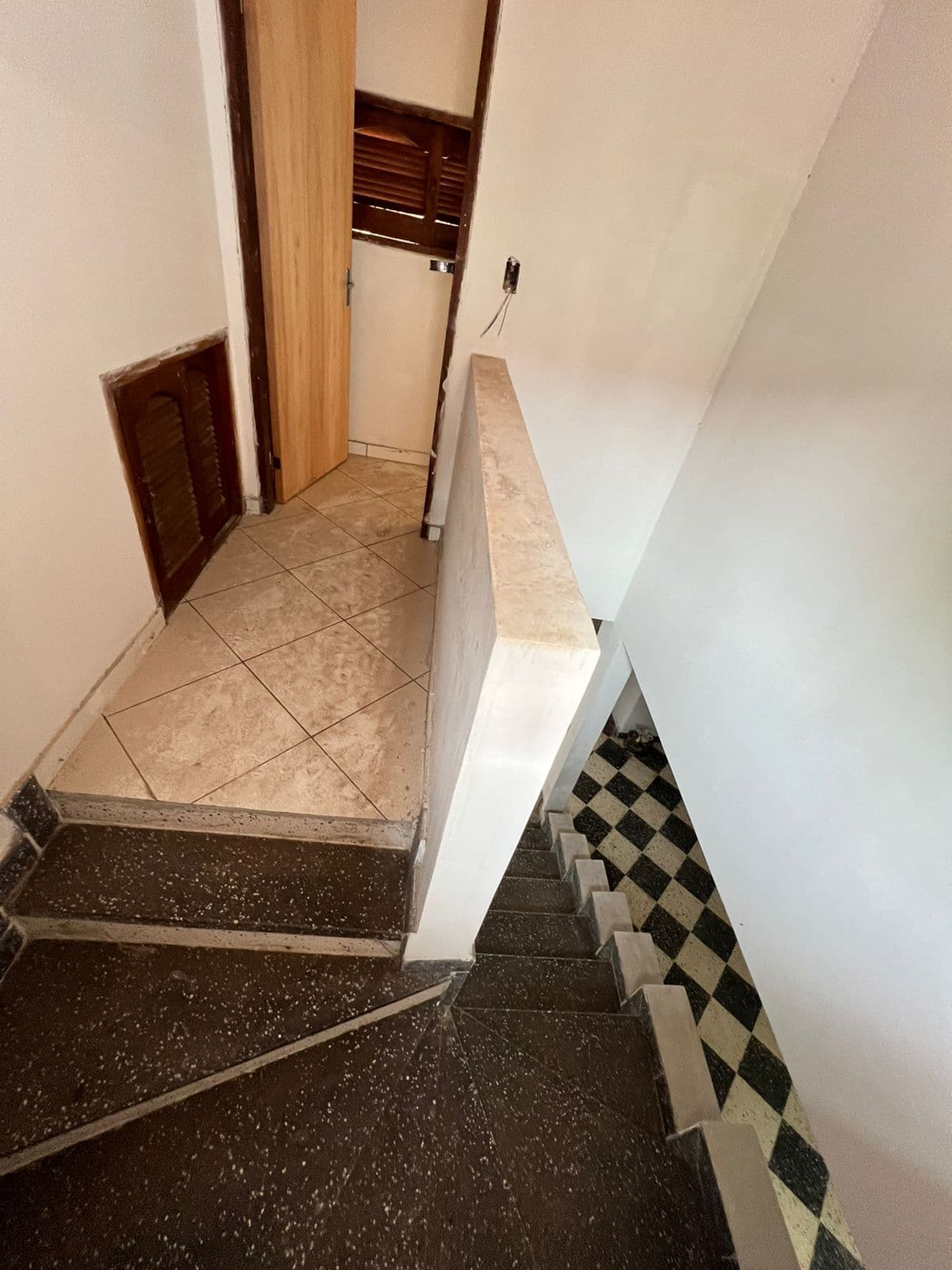 EN VENTA RESIDENCIA EN SAN LORENZO VILLA AMELIA – 2