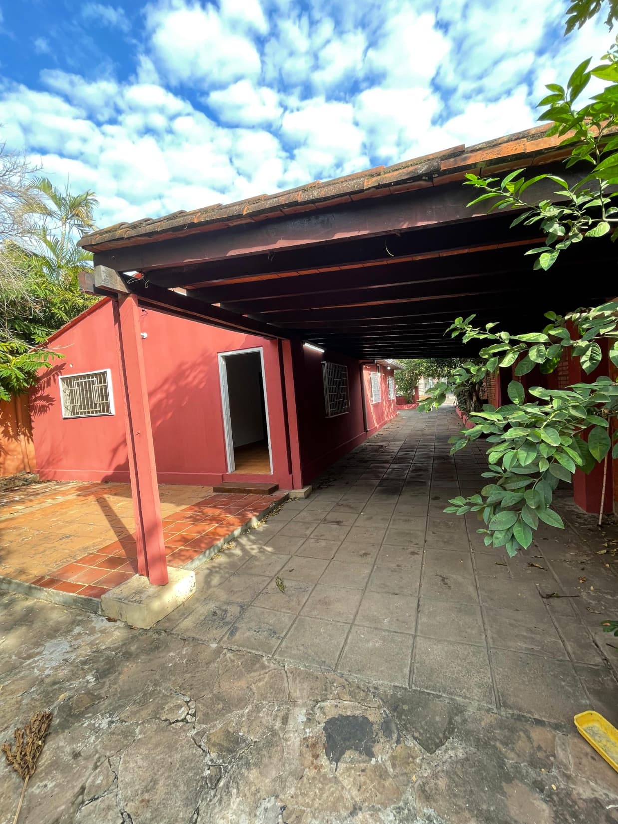 Venta De Casa Barrio Primavera Luque – 2