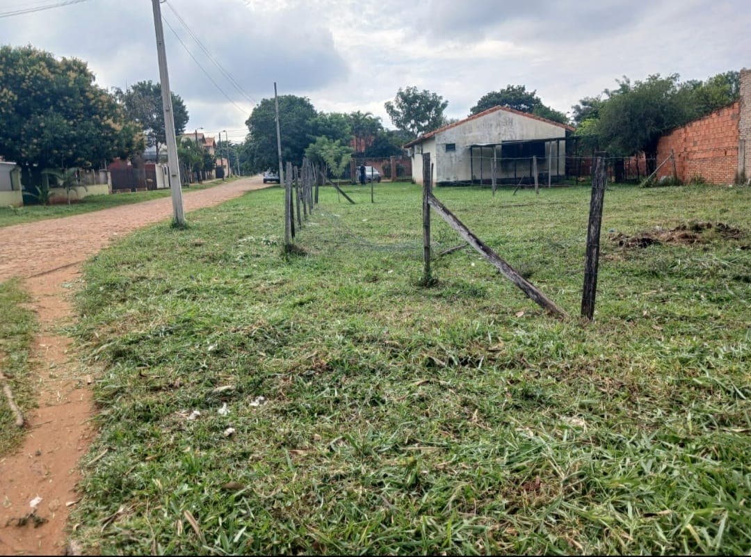 Terreno en Laurelty Luque – 3