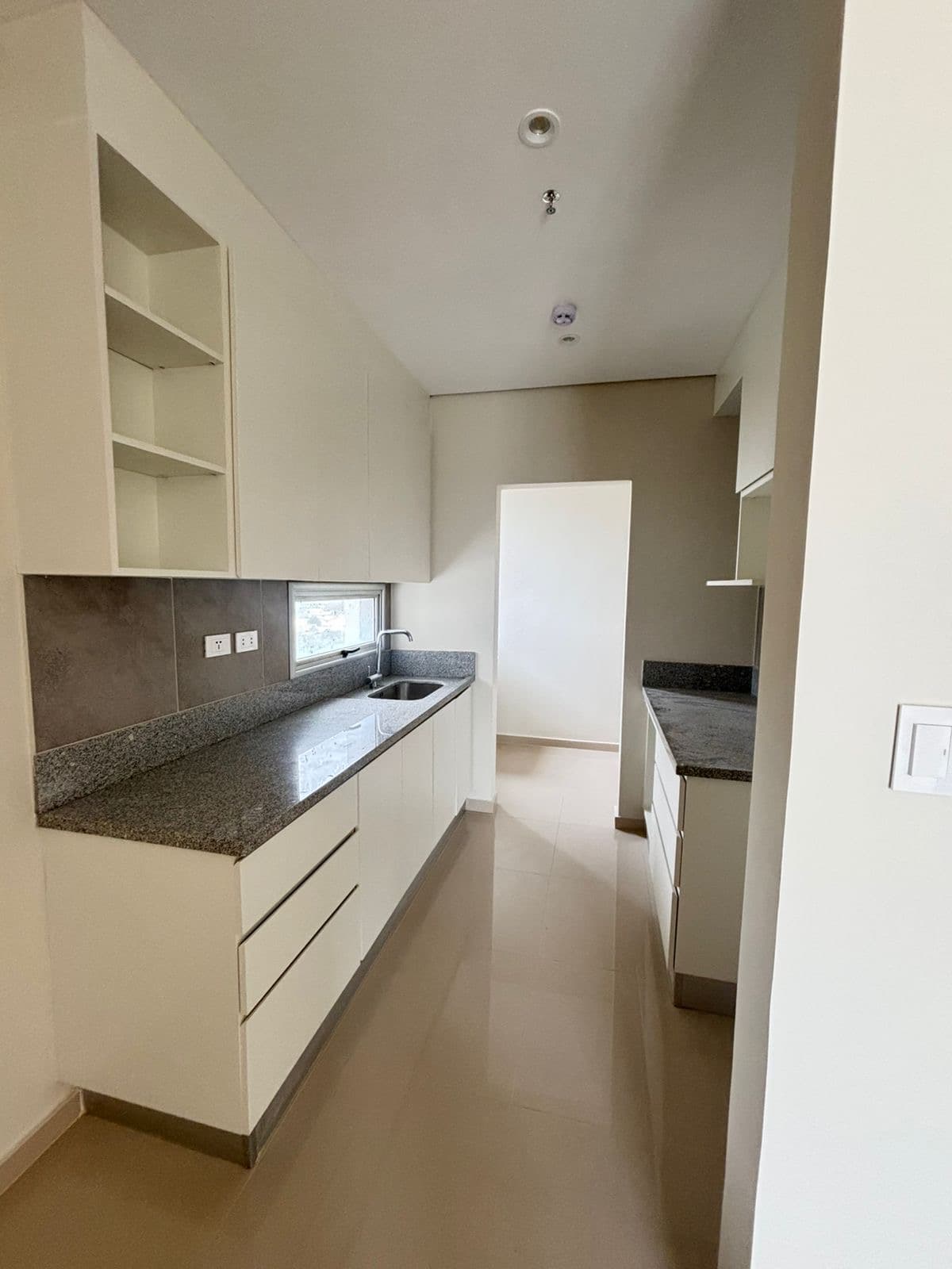 ALQUILO DEPARTAMENTO DE 2 DORMITORIOS - THE AVENUE - AV SANTA TERESA – 2