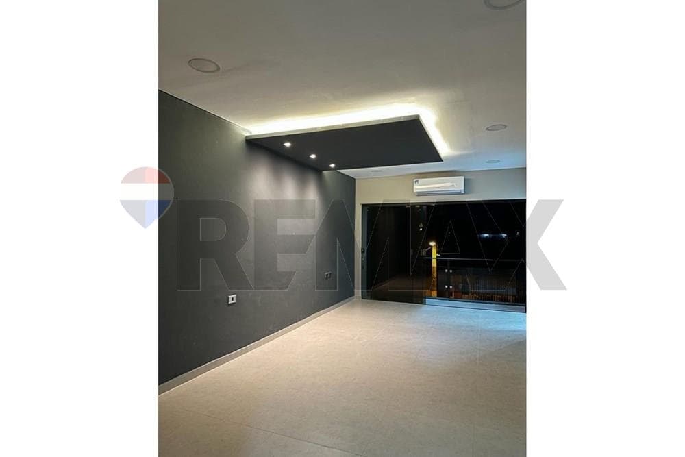ALQUILO Moderno dúplex con piscina en Fernando de la Mora – 2