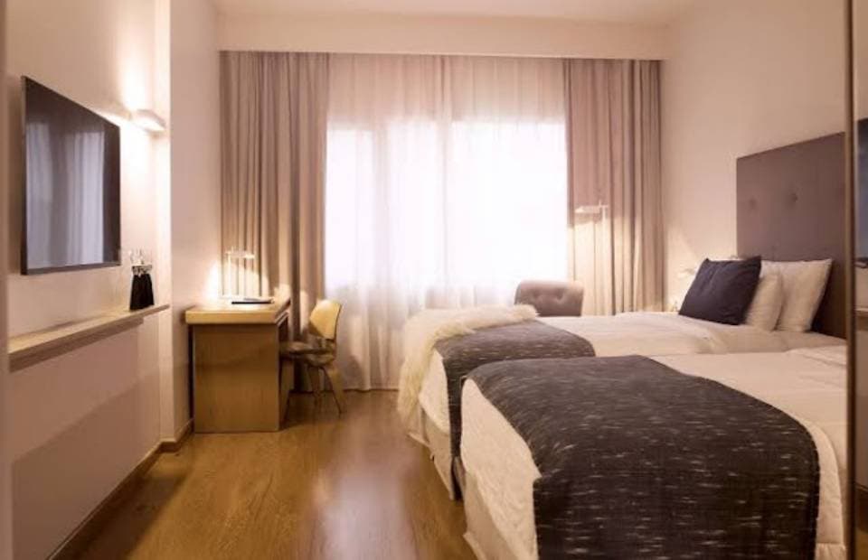 Departamento en Hotel Dazzler by Wyndham hab. 1018 – 2