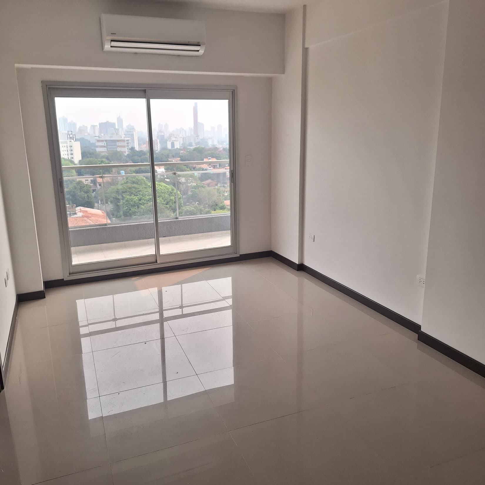 Monoambiente Con Cochera A Estrenar En Barrio Jara - Edificio Zafiro – 2