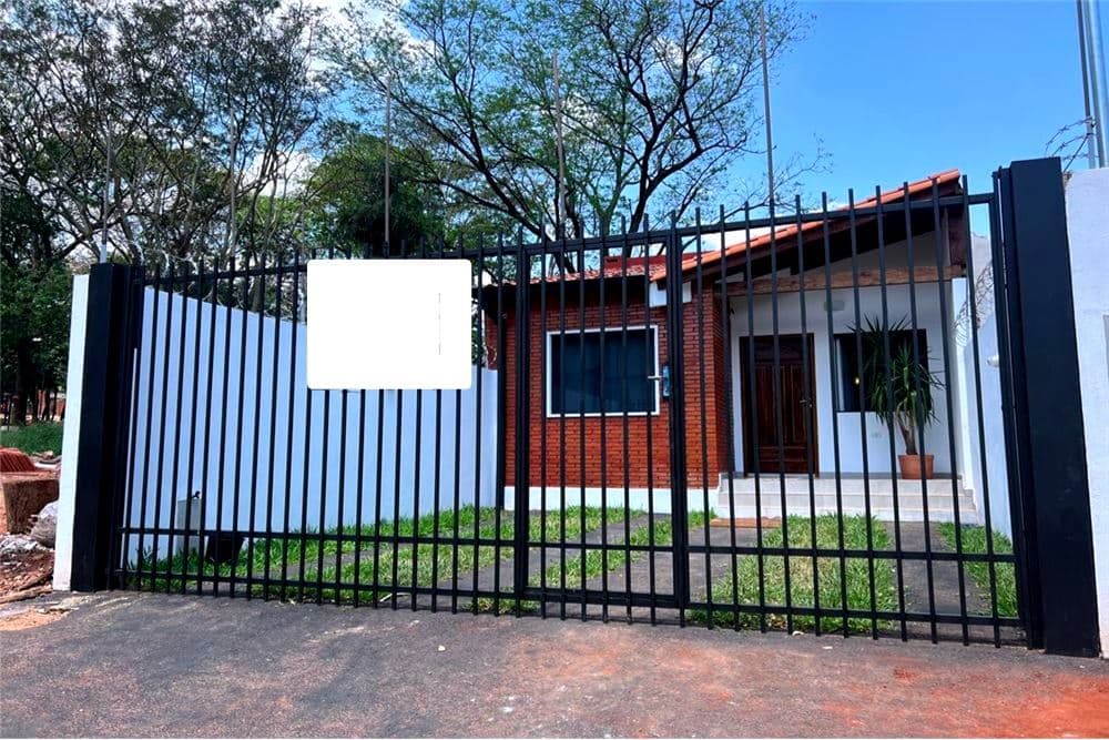 Amplio Chalet En Obra De 2 Habitaciones