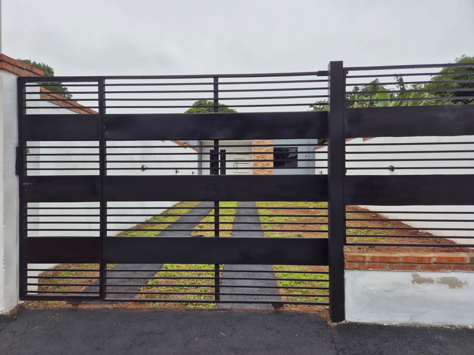 CHALET EN VENTA-ITAUGUA-CENTRAL
