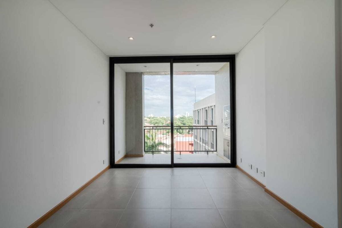 ALQUILO DEPARTAMENTO DE 2 DORMITORIOS EN GOMEZ DE CASTRO, VILLA MORRA, ASUNCIÓN – 3