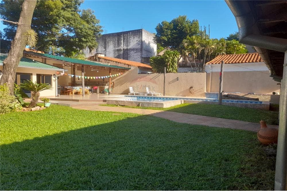 Terreno - Venta -Asunción Santísima Trinidad, invierte en tus ideas a futuro!