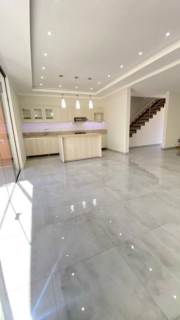 Alquilo dúplex de 3 Dormitorios Nuevo a Estrenar en Lambare – 3