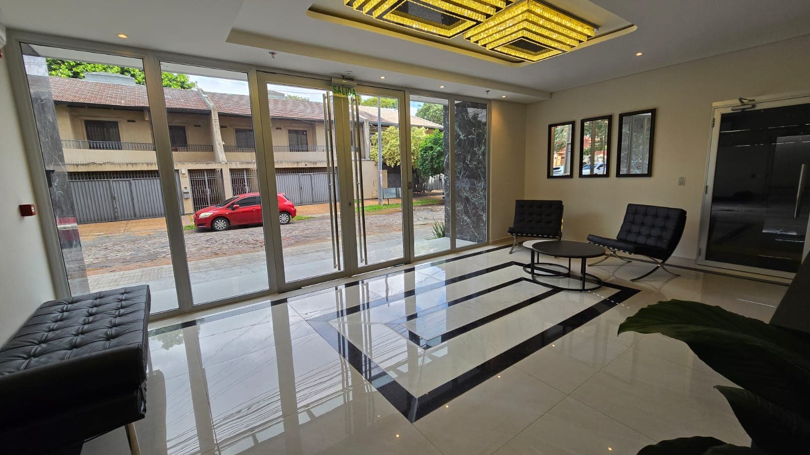 EN VENTA DEPARTAMENTO AMOBLADO ZONA SHOPPING DEL SOL – 2