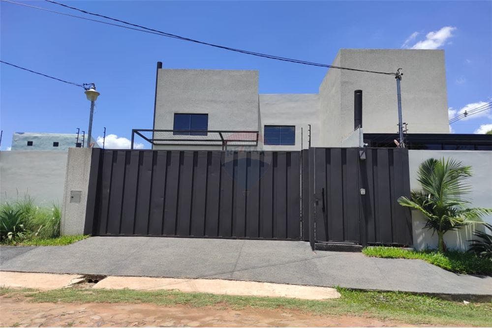 Vendo DÚPLEX a estrenar en Luque J.A. – 2