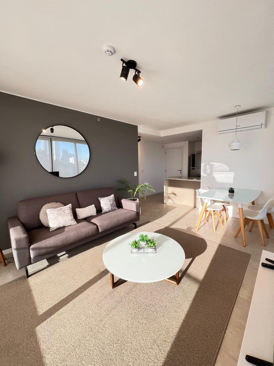 EN ALQUILER - DEPARTAMENTO AMOBLADO EN MBURUCUYÁ – 3
