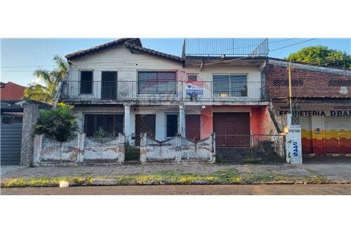 EN VENTA TERRENO SOBRE RCA ARGENTINA – 2