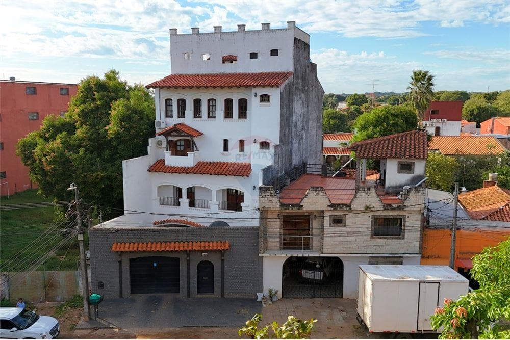 Vendo Residencia en Villa Aurelia - 4 pisos J.A.