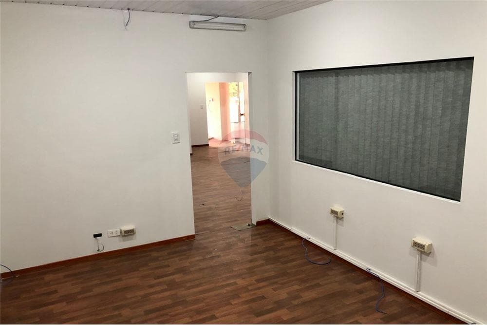 Local Comercial - Alquiler - San Lorenzo, Paraguay – 2