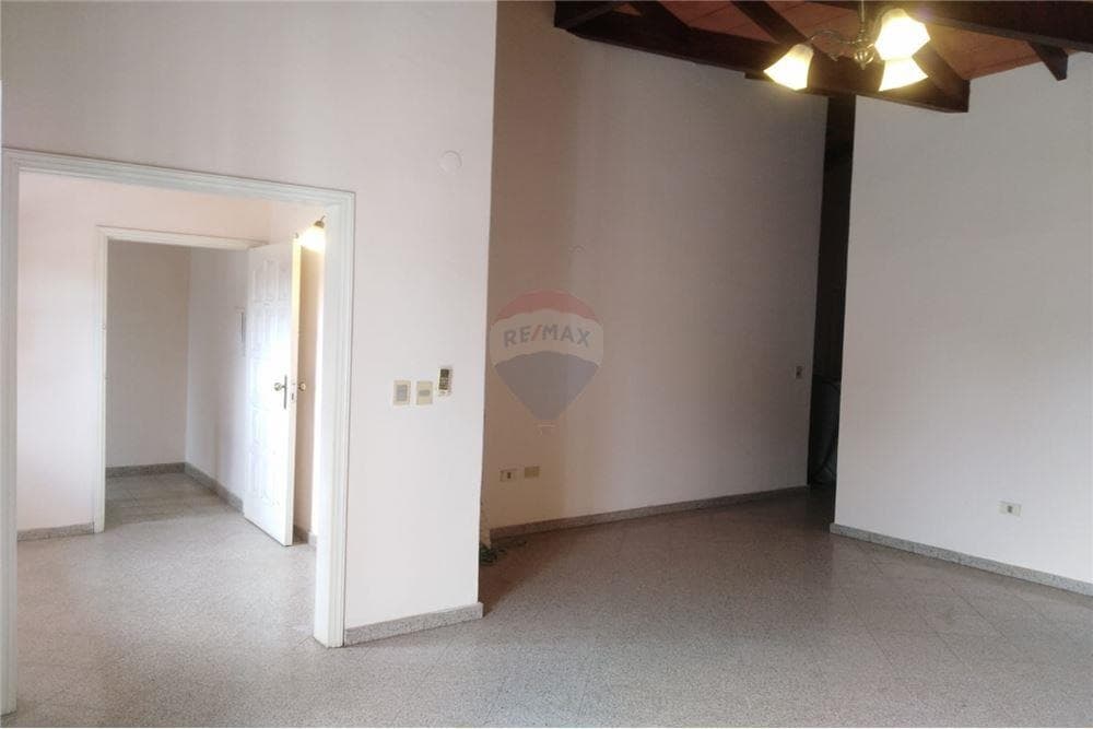 ALQUILO DEPARTAMENTO DE 2 HABITACIONES EN LAMBARÉ! – 2