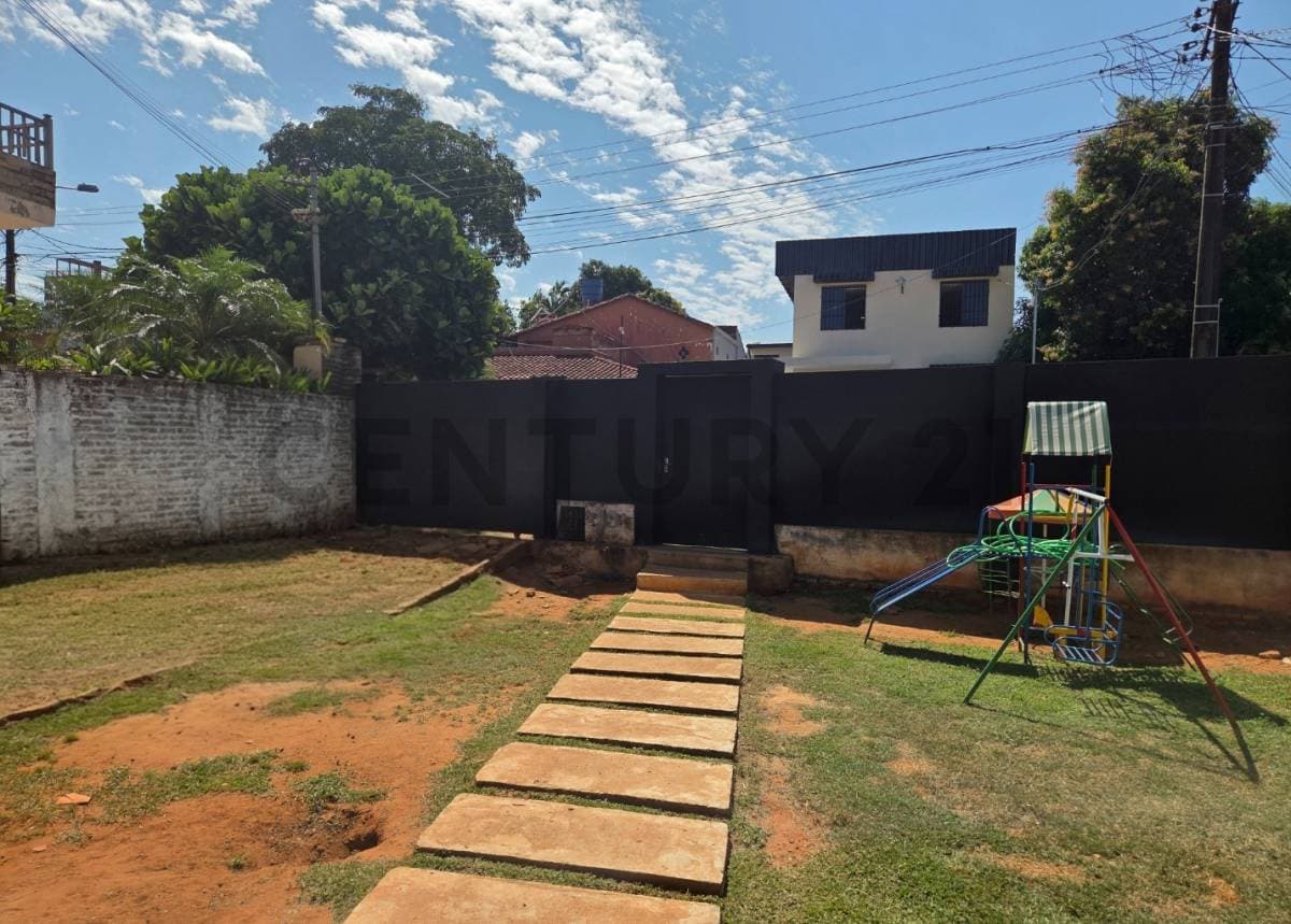 EN VENTA - CASA EN FERNANDO DE LA MORA ZONA NORTE – 3
