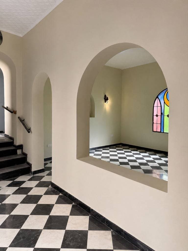 CASA EN ALQUILER - LA ENCARNACION – 2