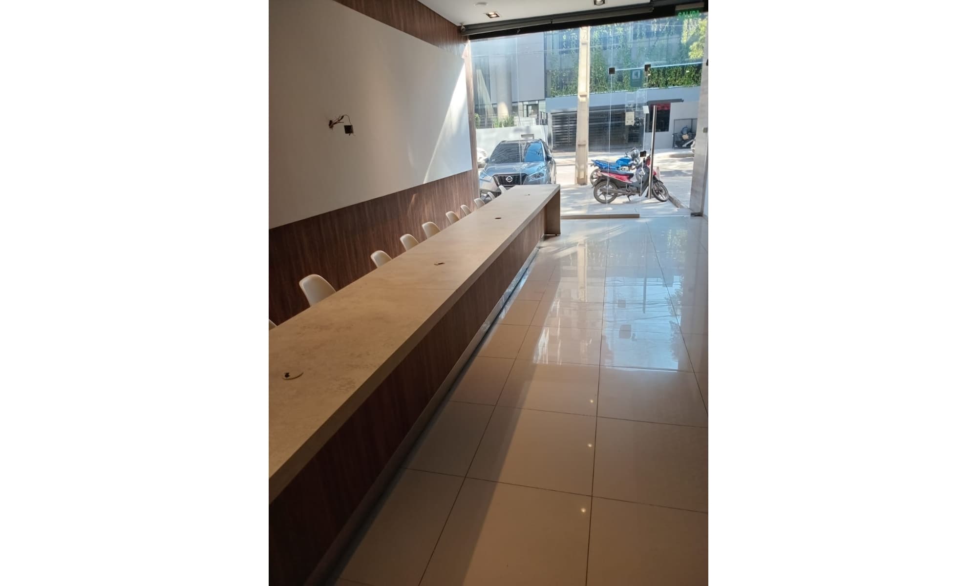 Oficina corporativa a 1 cuadra del Shopping del Sol – 2