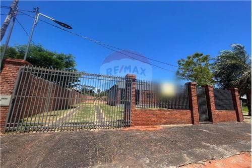 Chalet-Venta-PY Central Ypané Altos de Ypané A 600 metros de la Ruta Guarambare…