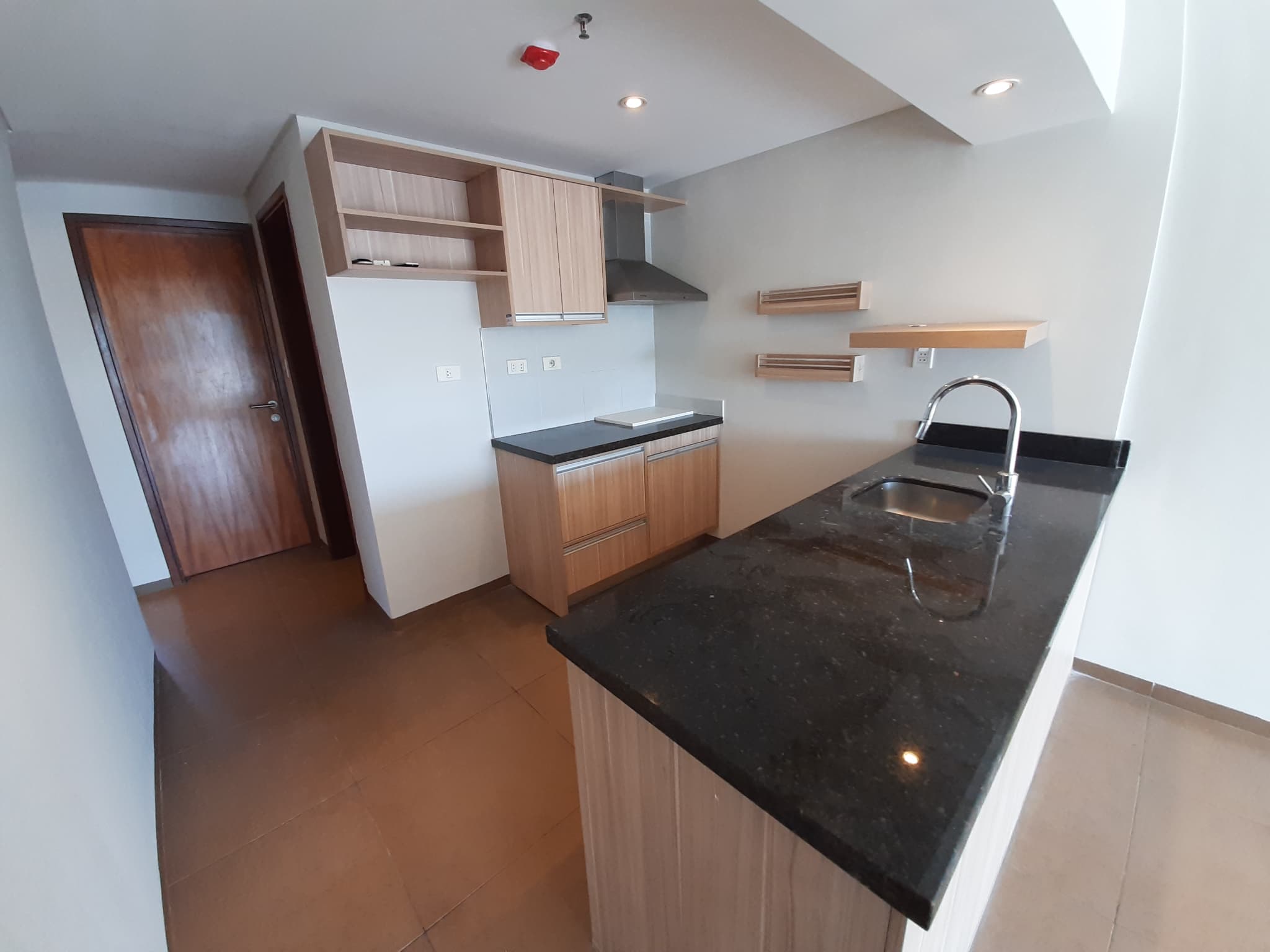 Moderno Departamento En Barrio Vista Alegre, Próximo A Seminario – 3