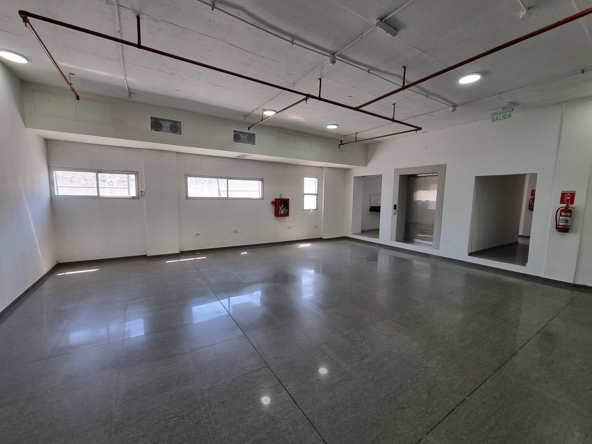 Edificio zona Privilegiada sobre importante avenida en Asunción – 3