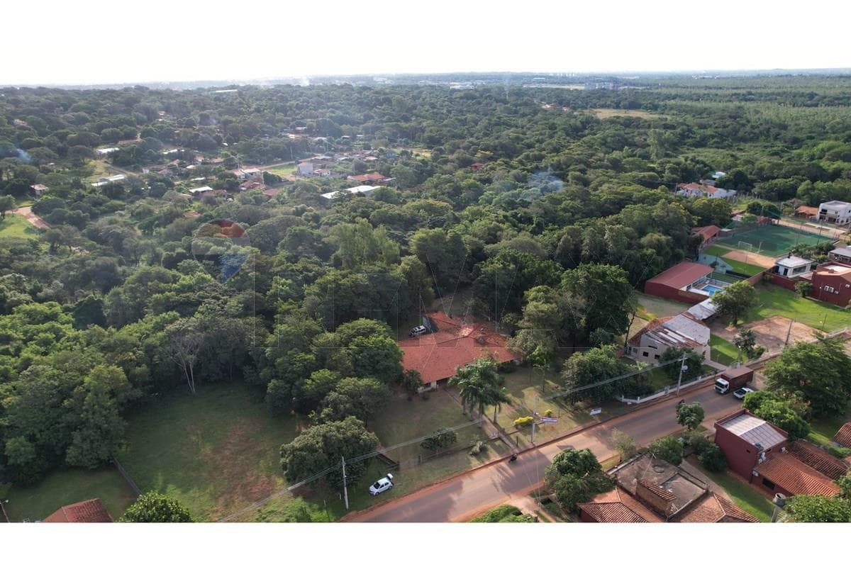 EN VENTA GRAN QUINTA SITUADA EN LUQUE
