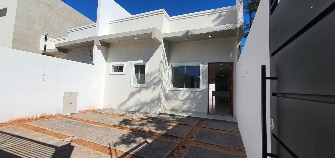 Vendo Hermoso CHALET A ESTRENAR Con Proyección para seguir construyendo