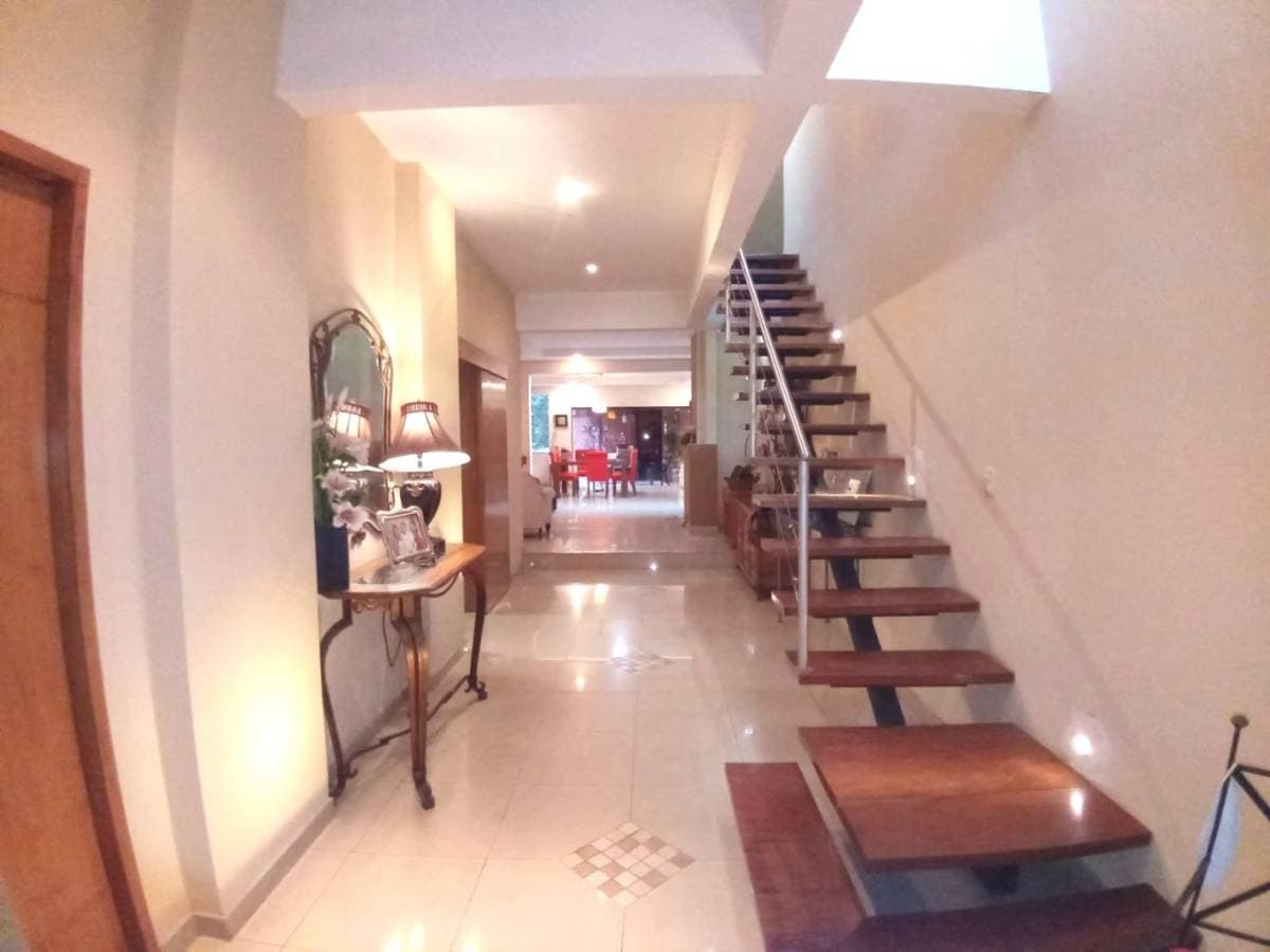 En alquiler casa para oficina en Villa Morra – 2