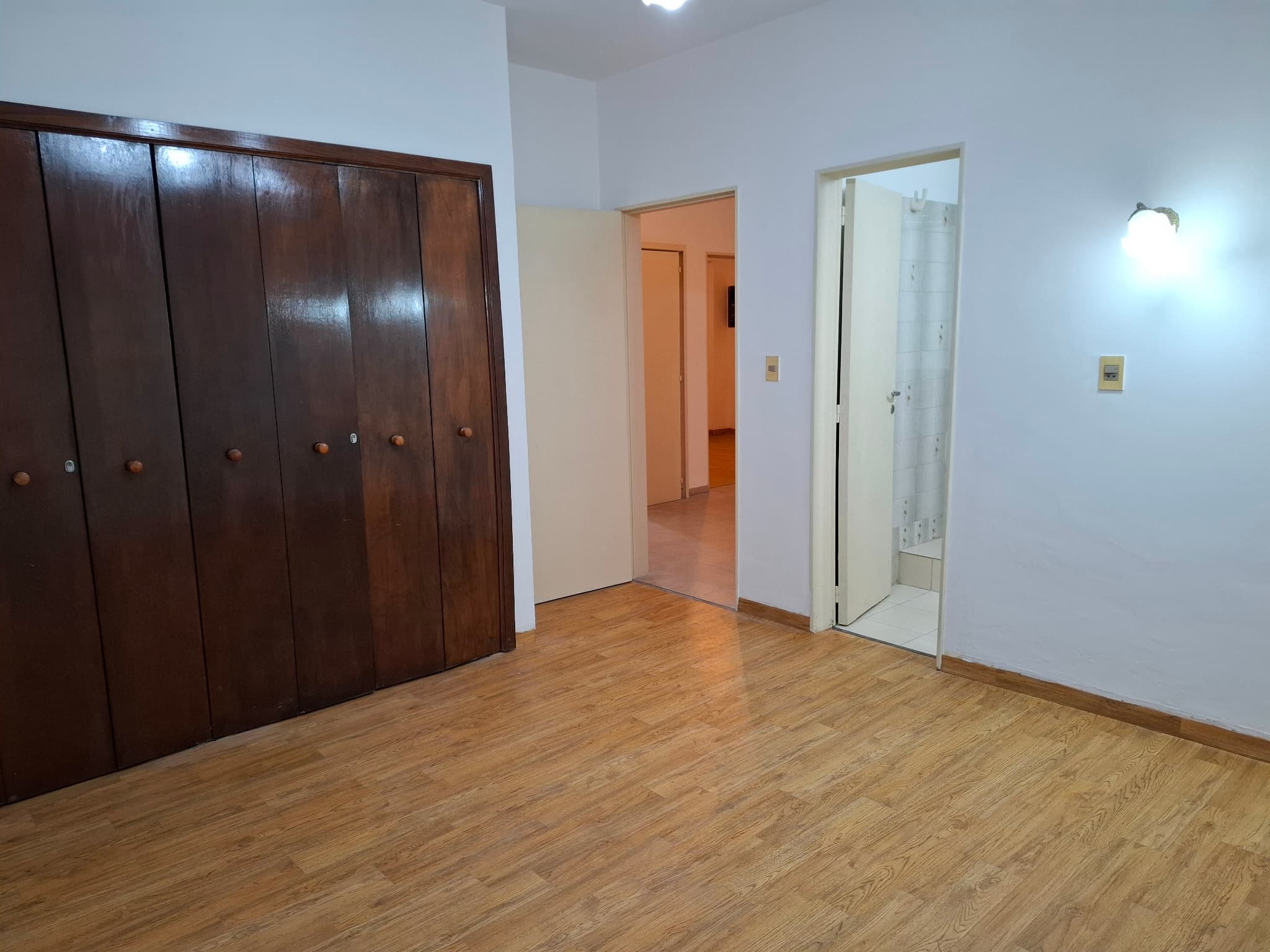 ALQUILO DEPARTAMENTO EN EL CENTRO DE ASUNCION – 3