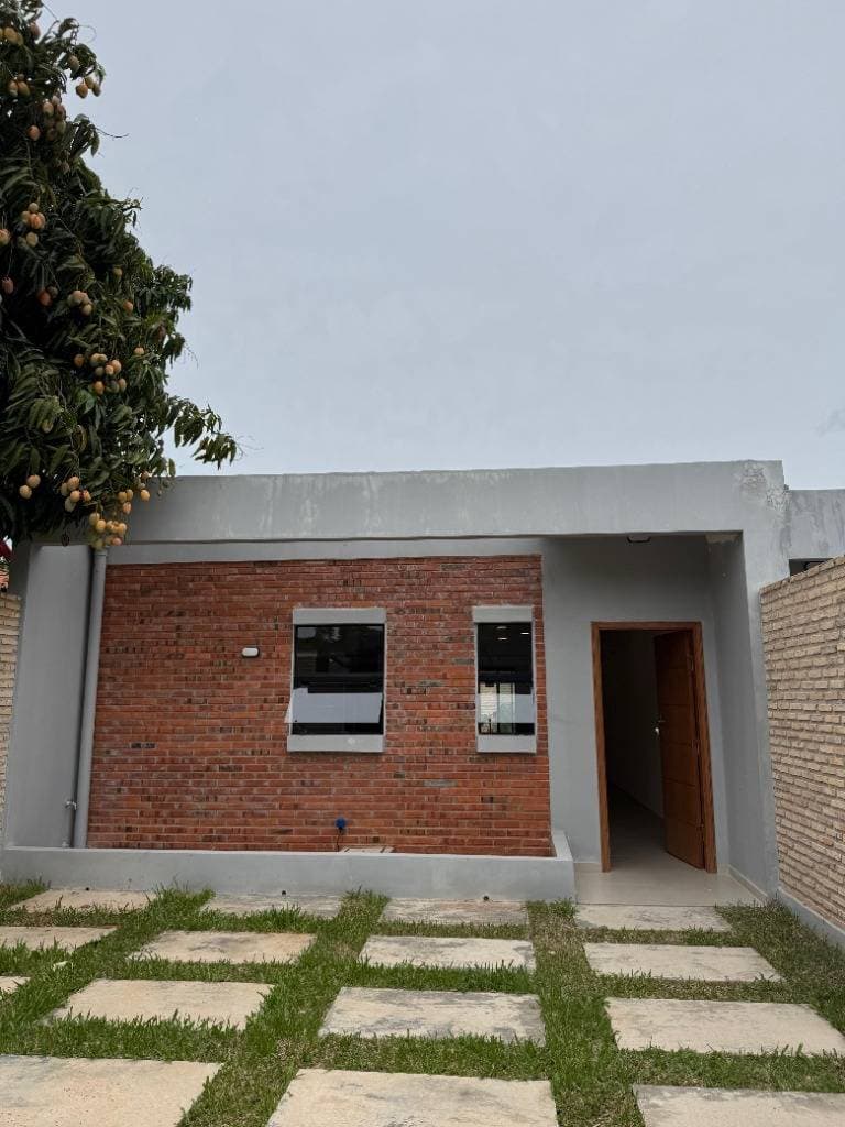 VENDO HERMOSA CASA – 2