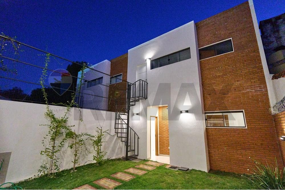 Duplex - Alquiler en Villa Morra